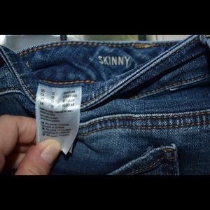 American Eagle Size 12 Skinny Jeans